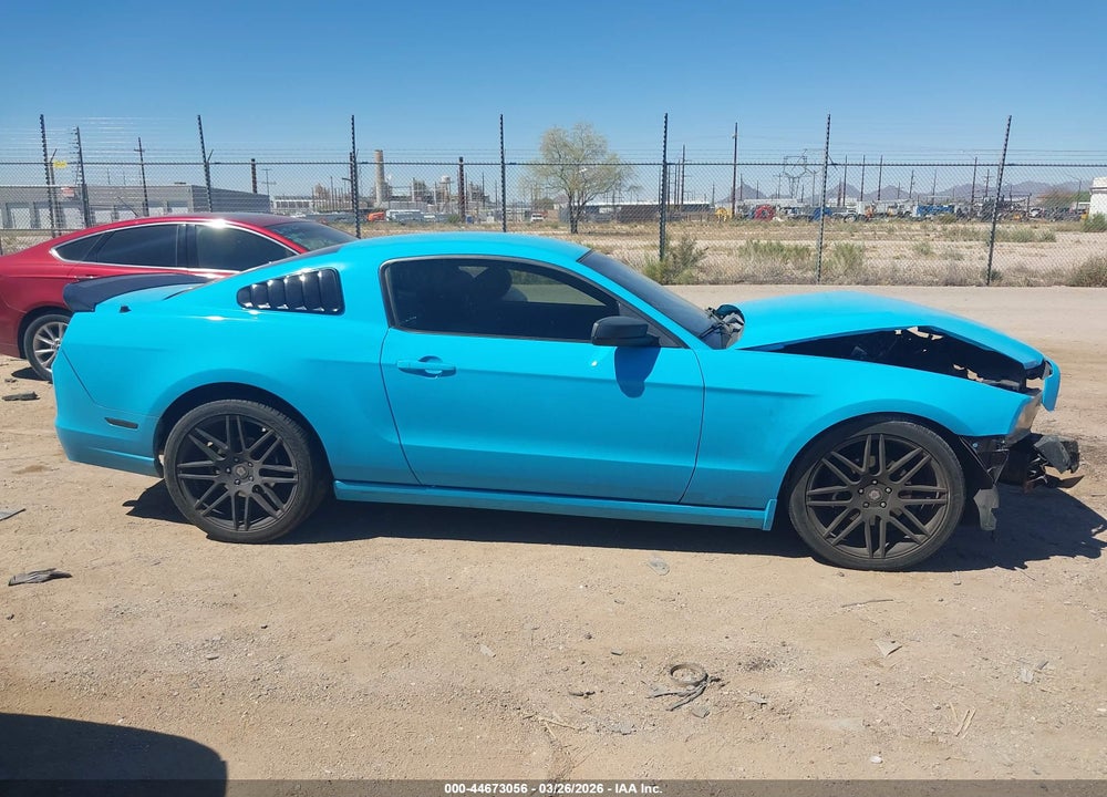 2014 FORD MUSTANG V6 VIN: 1ZVBP8AM7E5256986