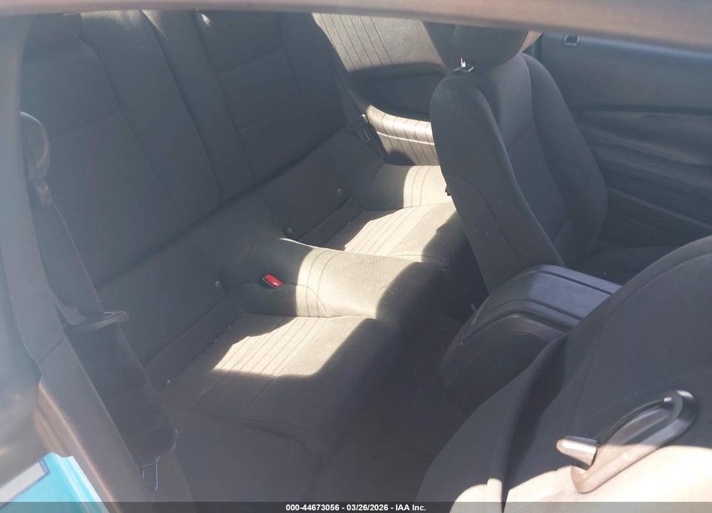 2014 FORD MUSTANG V6 VIN: 1ZVBP8AM7E5256986