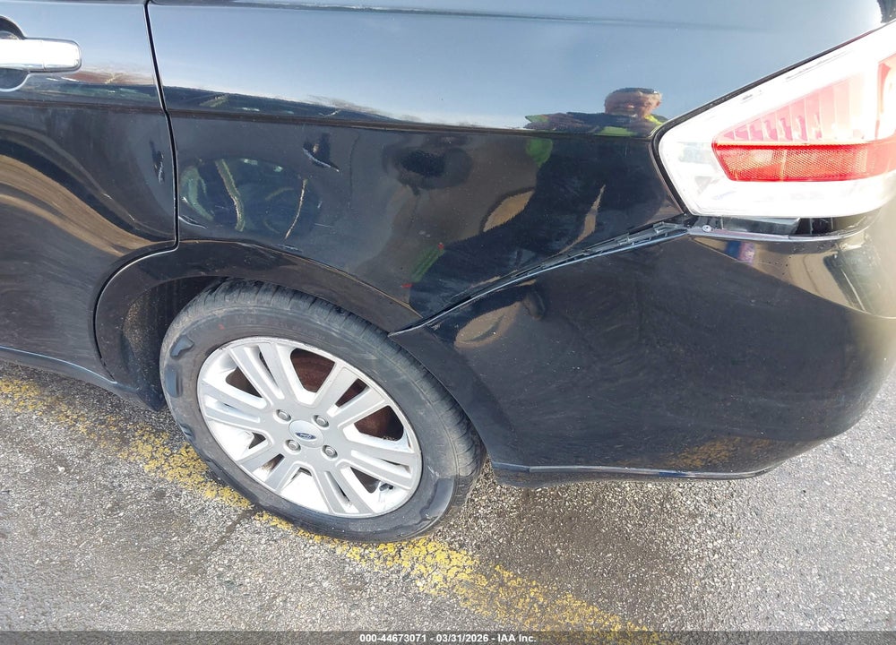 2010 FORD FOCUS SEL VIN: 1FAHP3HN4AW224456
