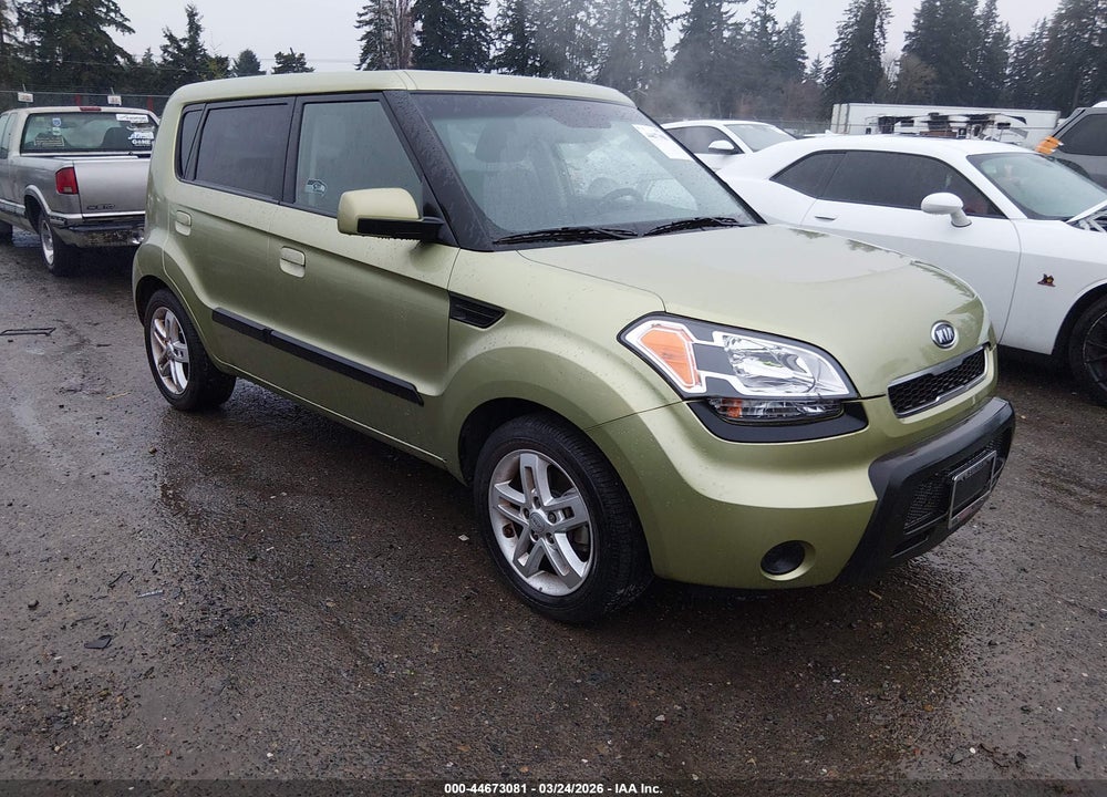 2010 KIA SOUL + VIN: KNDJT2A21A7105162