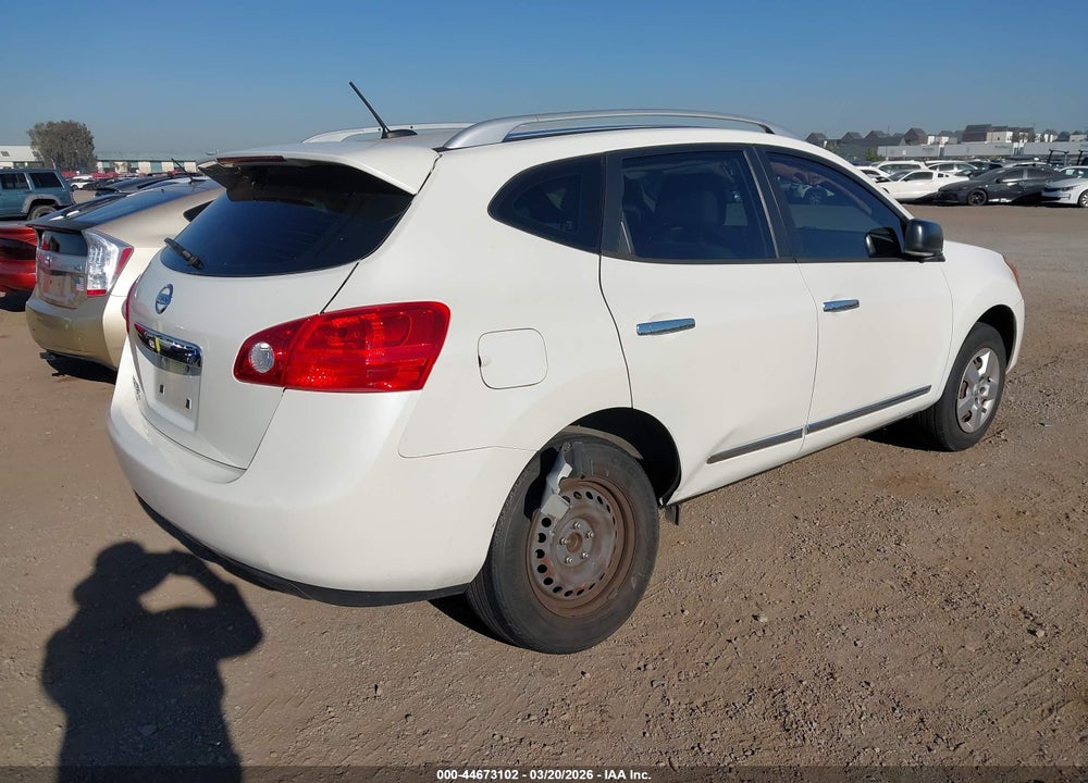 2015 NISSAN ROGUE SELECT S VIN: JN8AS5MT0FW150460