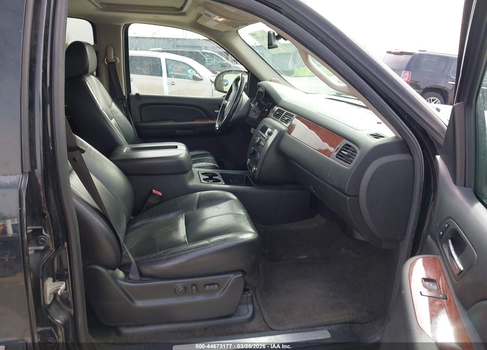2008 GMC YUKON XL 1500 SLT VIN: 1GKFK16378J157031