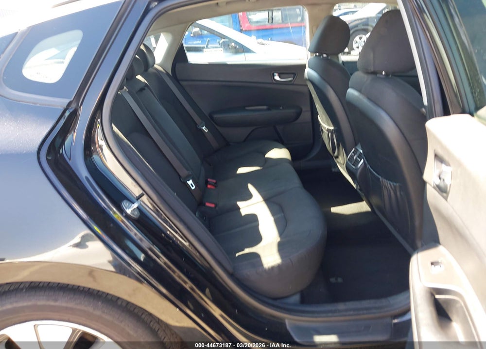 2017 KIA OPTIMA HYBRID VIN: KNAGT4LE8H5012607