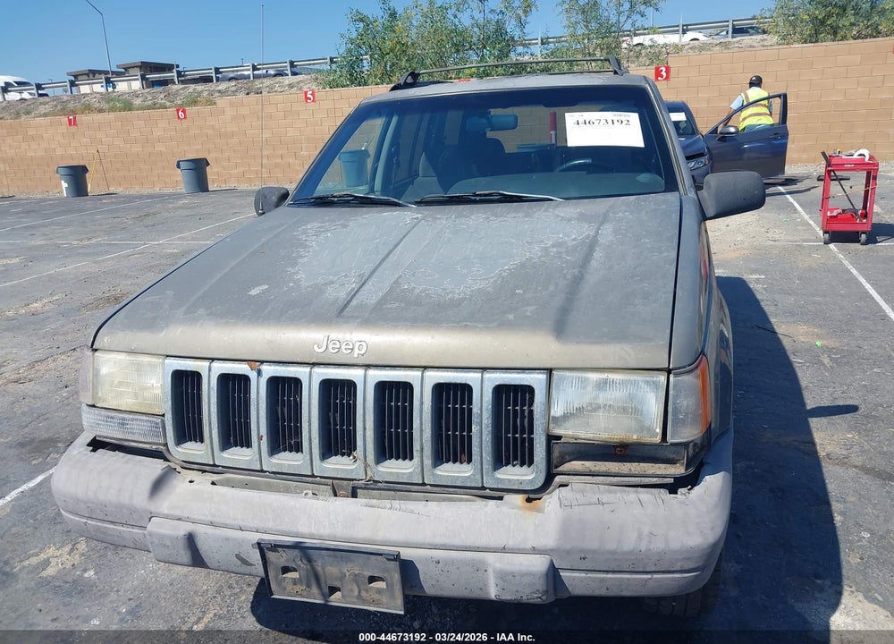 1998 JEEP GRAND CHEROKEE LAREDO VIN: 1J4GZ58S2WC227022
