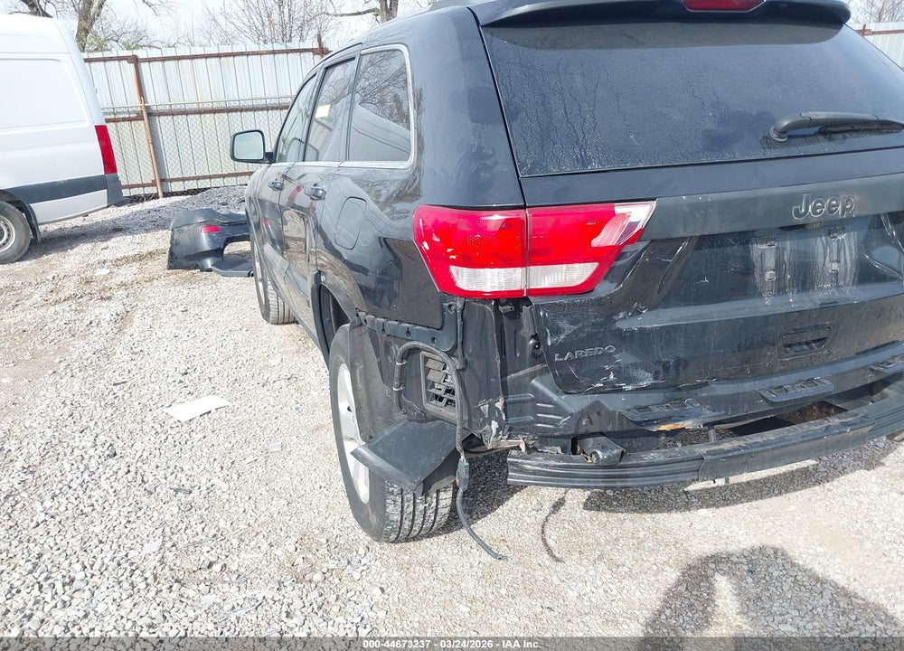 2012 JEEP GRAND CHEROKEE LAREDO VIN: 1C4RJEAG4CC282028
