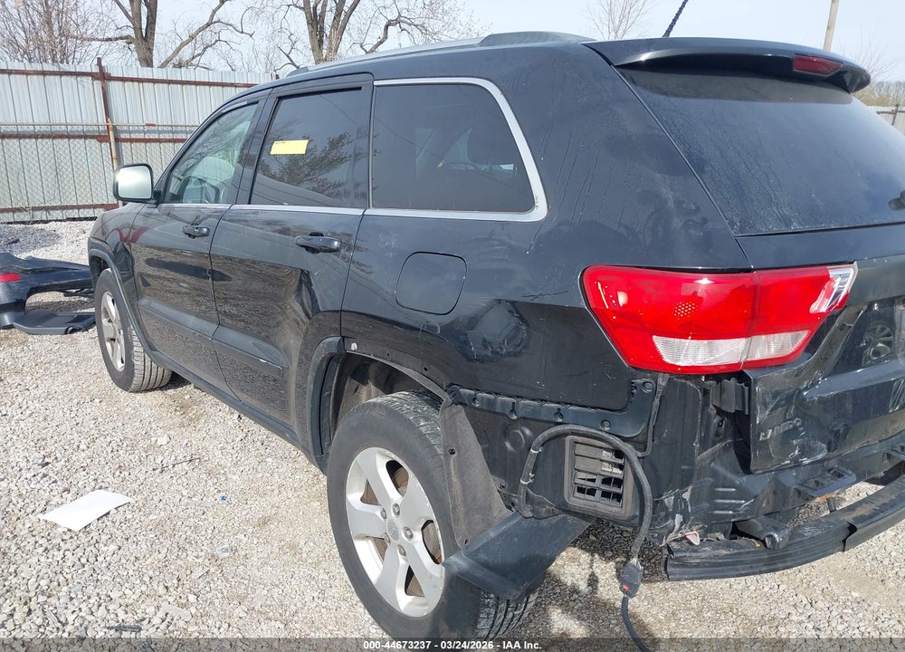 2012 JEEP GRAND CHEROKEE LAREDO VIN: 1C4RJEAG4CC282028