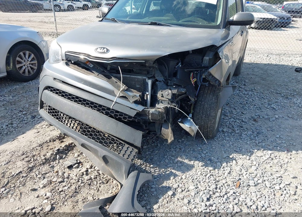 2017 KIA SOUL VIN: KNDJN2A27H7429009