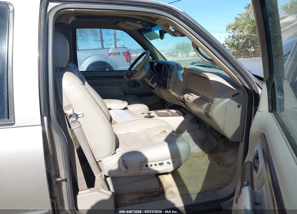 1999 CADILLAC ESCALADE STANDARD VIN: 1GYEK13R3XR414714