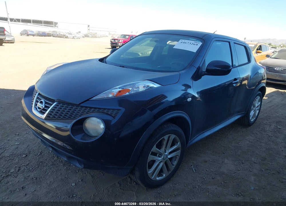 2014 NISSAN JUKE S VIN: JN8AF5MR4ET453959