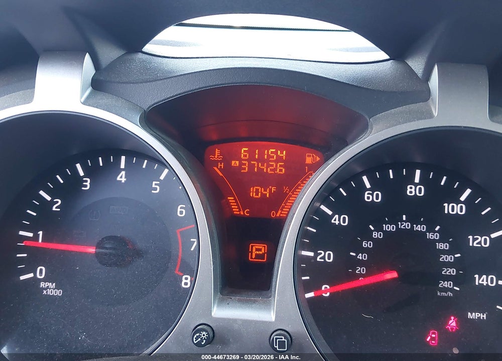 2014 NISSAN JUKE S VIN: JN8AF5MR4ET453959
