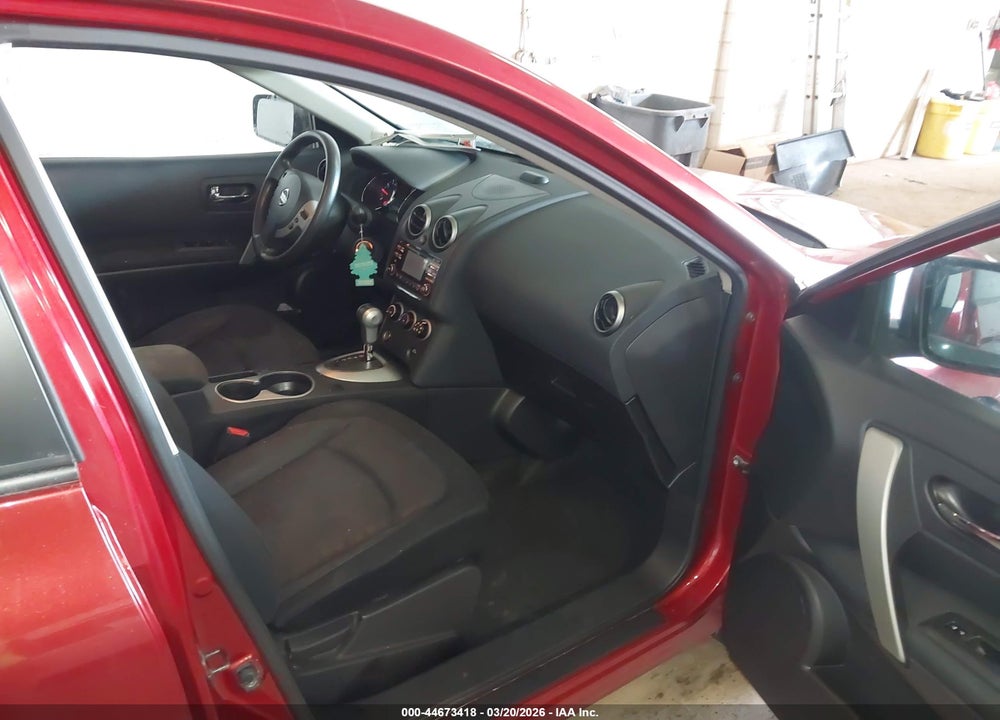 2013 NISSAN ROGUE S VIN: JN8AS5MV8DW142430