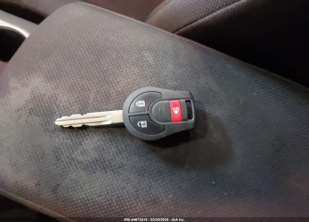 2013 NISSAN ROGUE S VIN: JN8AS5MV8DW142430