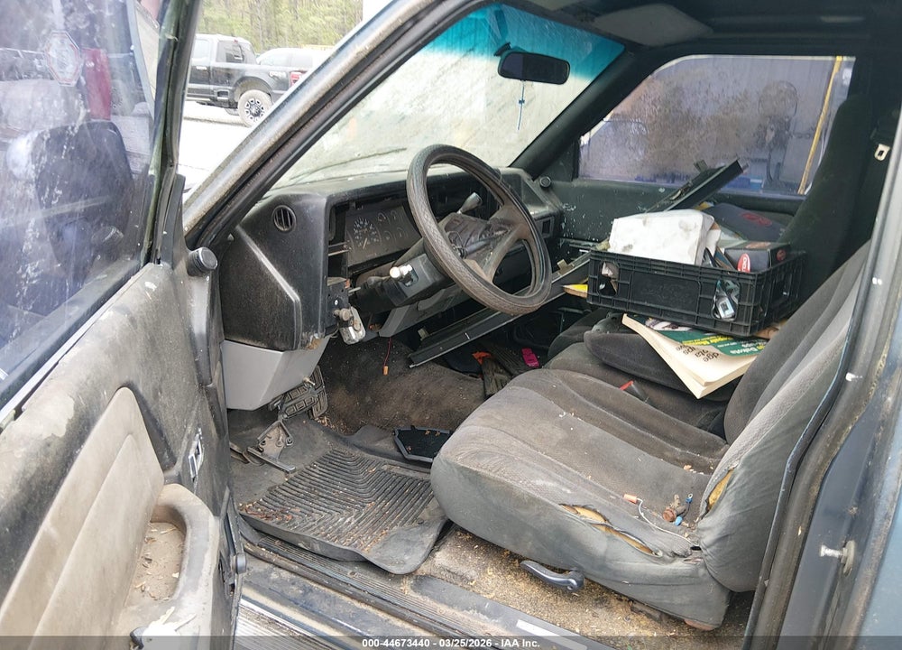1987 DODGE DAKOTA VIN: 1B7GN14M9HS322669