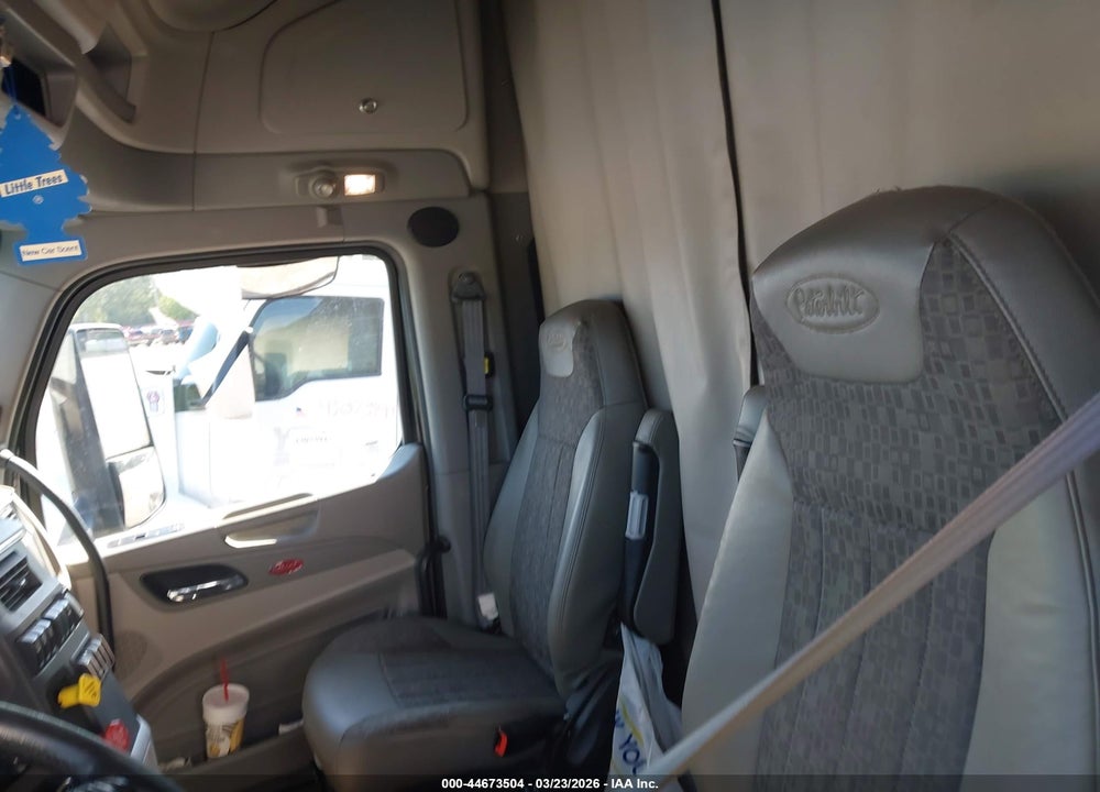 2020 PETERBILT 579 VIN: 1XPBDP9X0LD731934