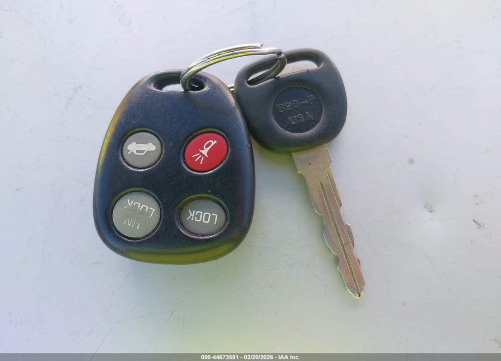 2003 SATURN L-SERIES L300 VIN: 1G8JW54R93Y504040
