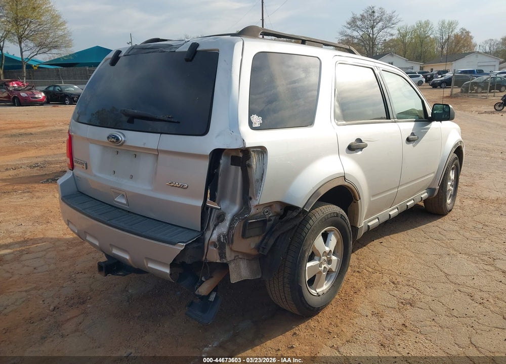 2010 FORD ESCAPE XLT VIN: 1FMCU9D77AKA43359