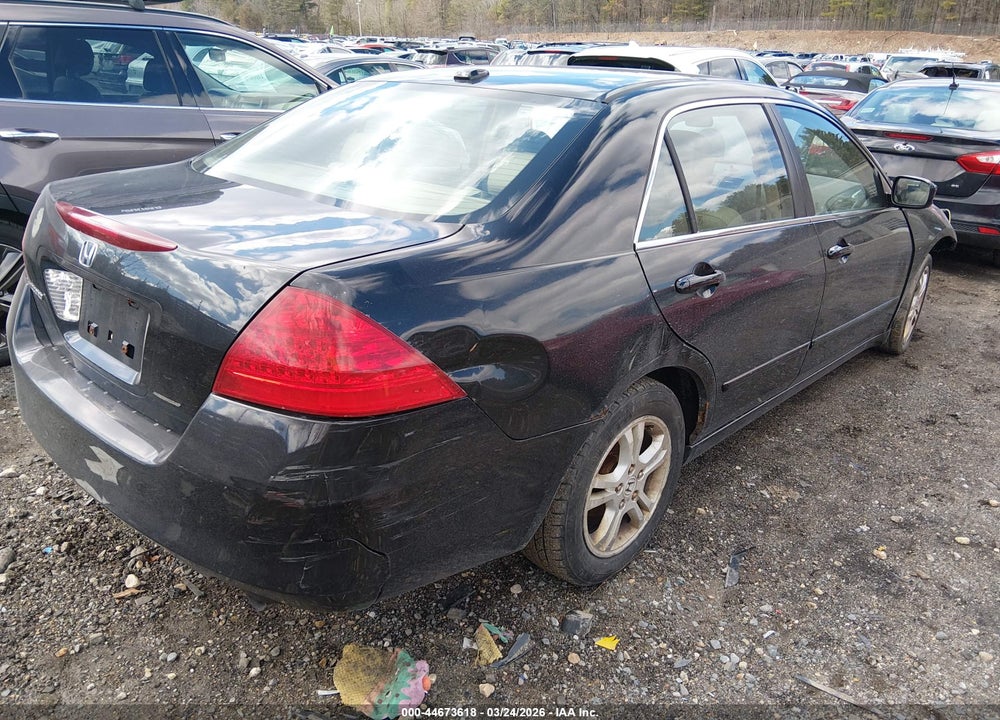 2007 HONDA ACCORD 2.4 EX VIN: 1HGCM56817A040895