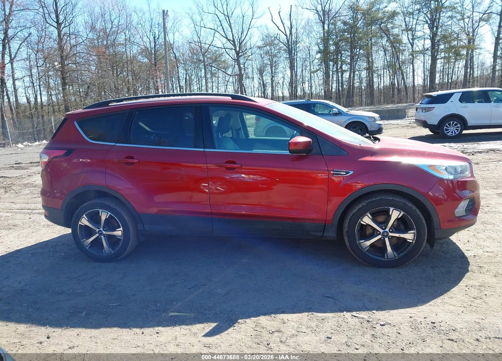 2018 FORD ESCAPE SEL VIN: 1FMCU0HD8JUB05884