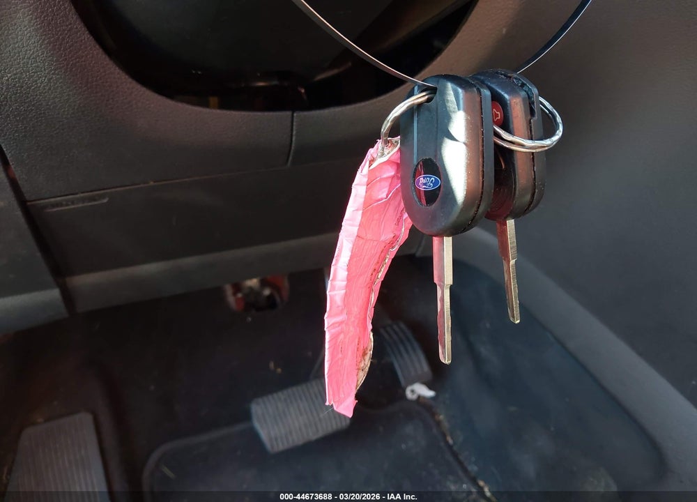 2018 FORD ESCAPE SEL VIN: 1FMCU0HD8JUB05884