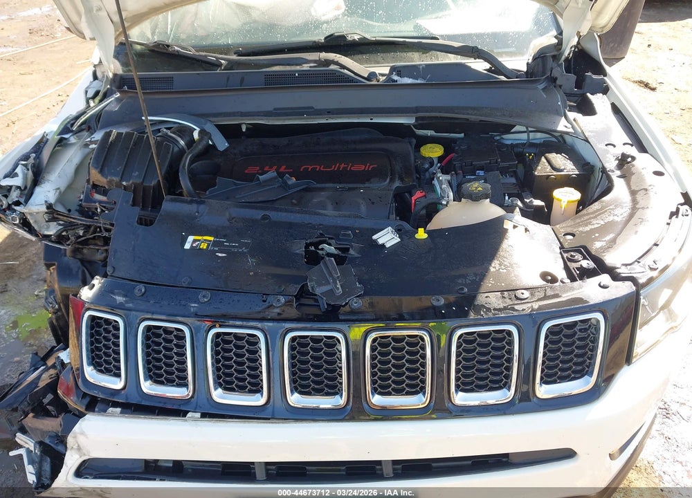2018 JEEP COMPASS LATITUDE 4X4 VIN: 3C4NJDBB3JT136491