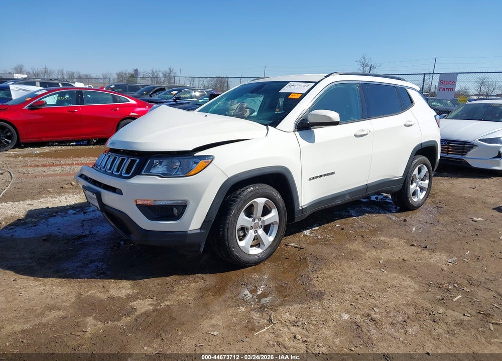 2018 JEEP COMPASS LATITUDE 4X4 VIN: 3C4NJDBB3JT136491