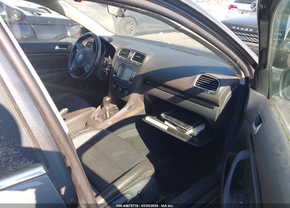 2014 VOLKSWAGEN JETTA SPORTWAGEN 2.0L TDI VIN: 3VWML7AJ2EM603669