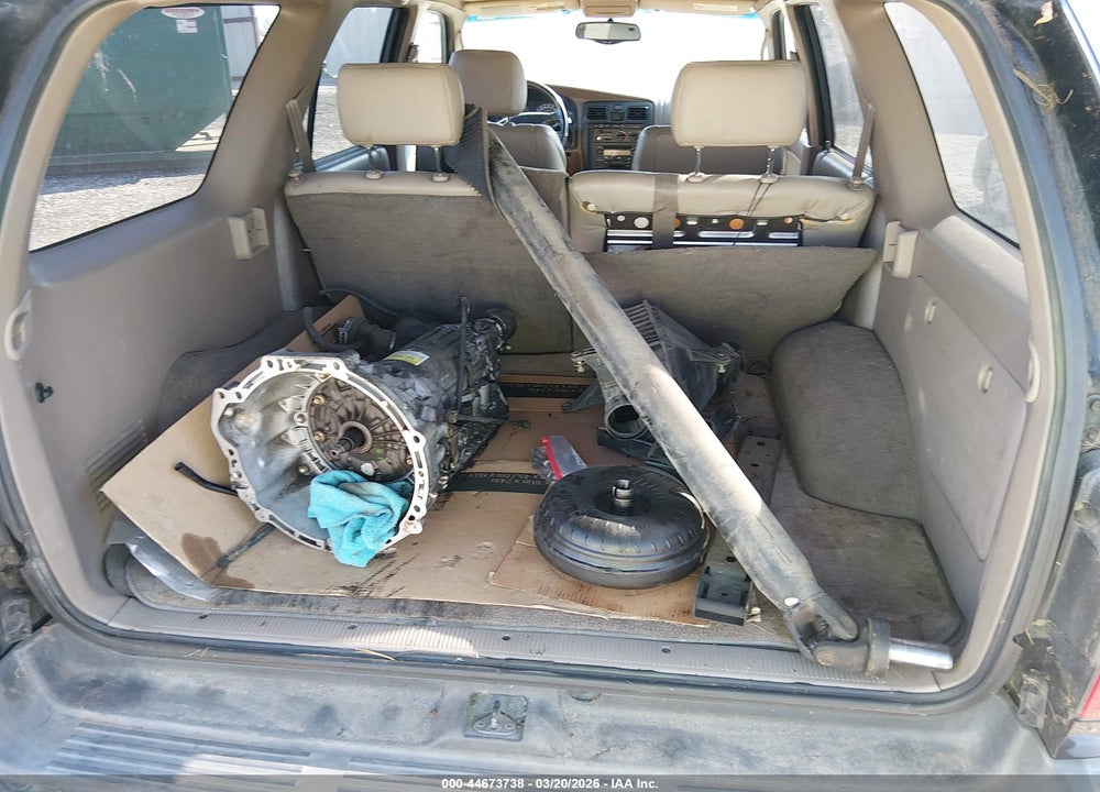 2000 TOYOTA 4RUNNER SR5 V6 VIN: JT3GN86R8Y0138275