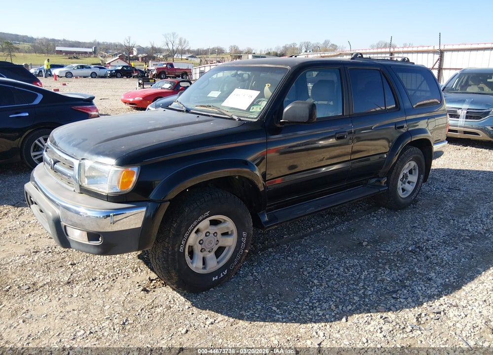 2000 TOYOTA 4RUNNER SR5 V6 VIN: JT3GN86R8Y0138275