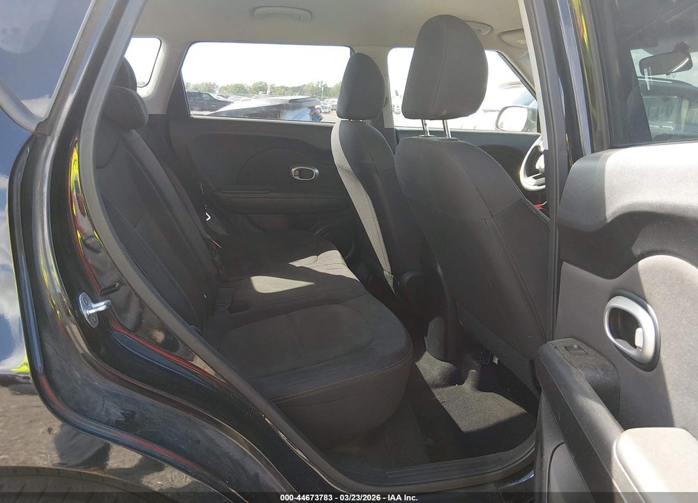 2016 KIA SOUL VIN: KNDJN2A29G7302051