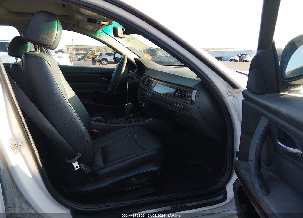 2011 BMW 328I XDRIVE VIN: WBAPK7C51BF195953
