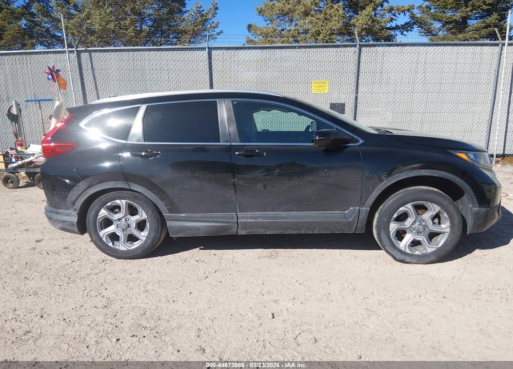 2018 HONDA CR-V EX VIN: 7FARW2H50JE016725