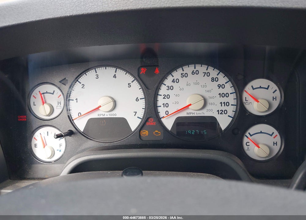 2008 DODGE RAM 1500 SLT VIN: 1D7HU18238S525028