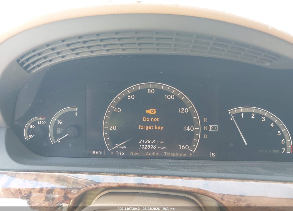 2007 MERCEDES-BENZ S 550 VIN: WDDNG71X87A098453