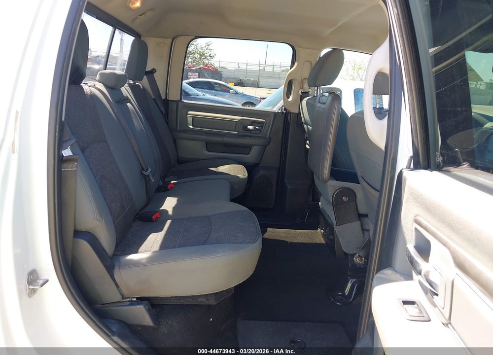 2017 RAM 1500 BIG HORN  4X4 5'7 BOX VIN: 3C6RR7LTXHG543396
