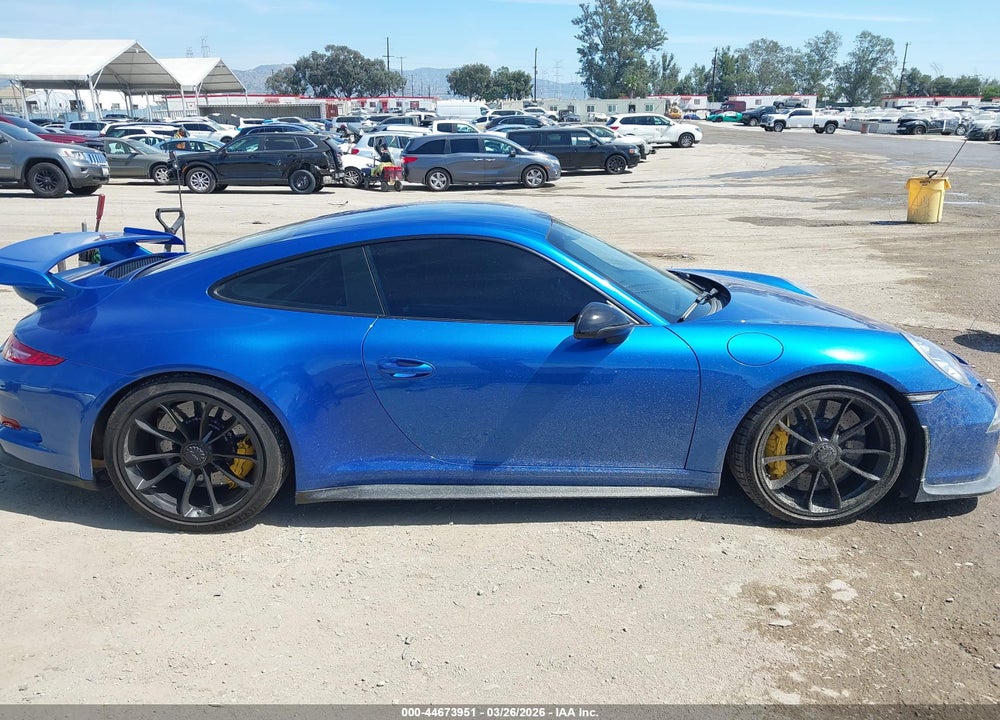 2014 PORSCHE 911 GT3 VIN: WP0AC2A97ES183610