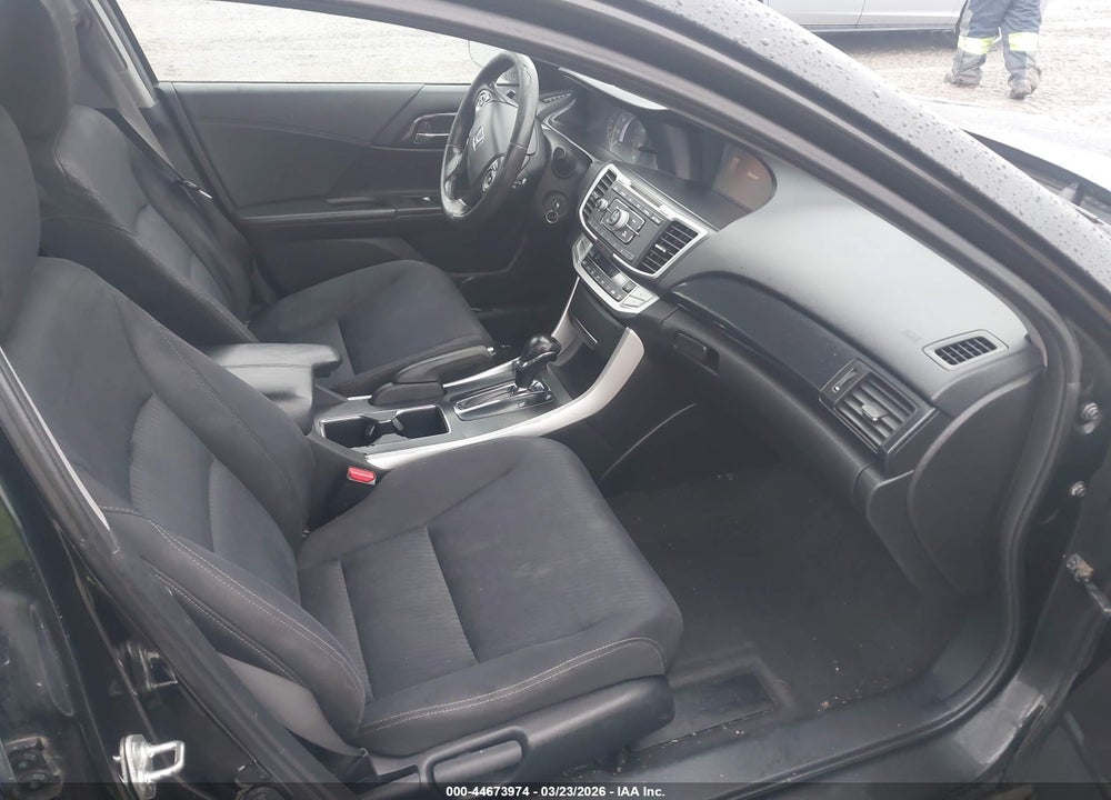 2013 HONDA ACCORD SPORT VIN: 1HGCR2F56DA006825
