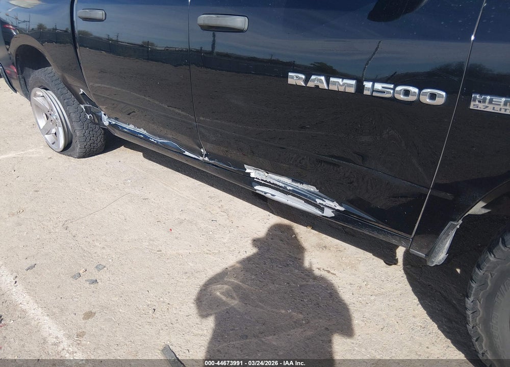 2012 RAM 1500 ST VIN: 1C6RD7KT1CS234305