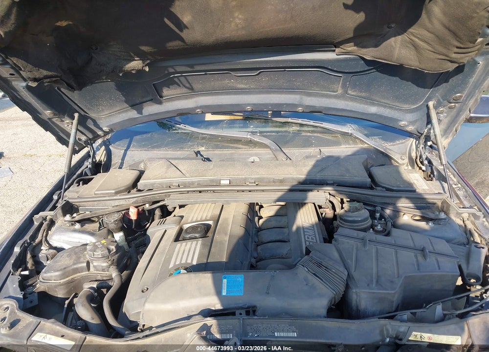 2008 BMW 328I VIN: WBAWR33558P153837