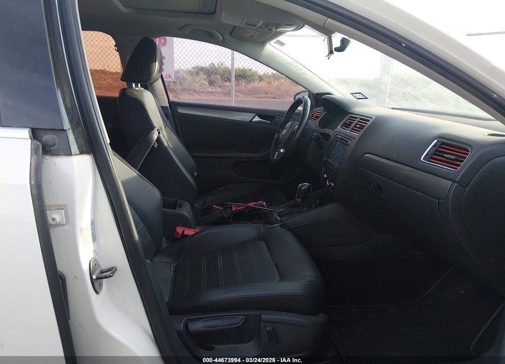 2014 VOLKSWAGEN JETTA 1.8T SEL VIN: 3VWL07AJ8EM388979