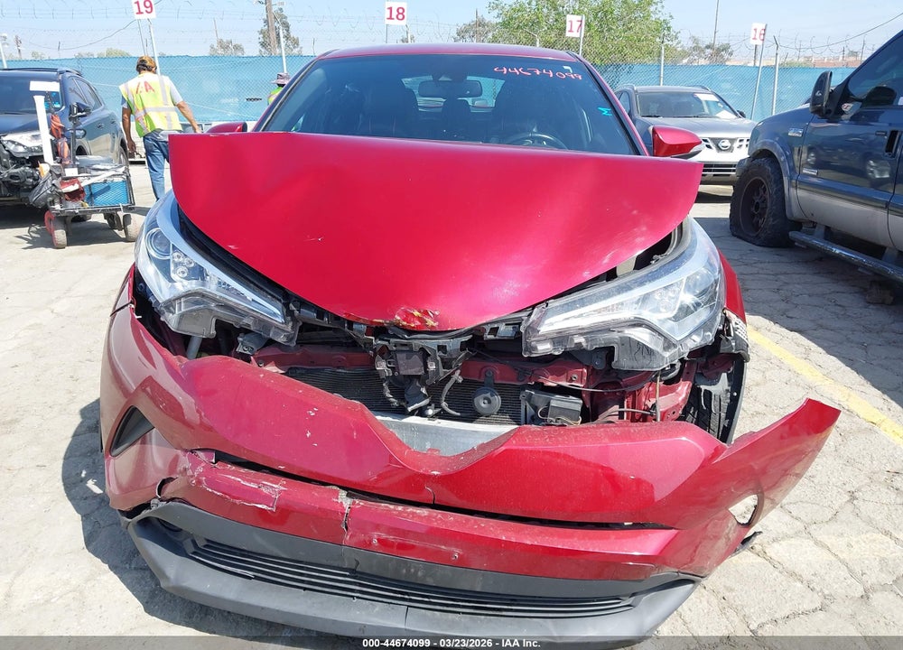 2018 TOYOTA C-HR XLE VIN: NMTKHMBX5JR056046