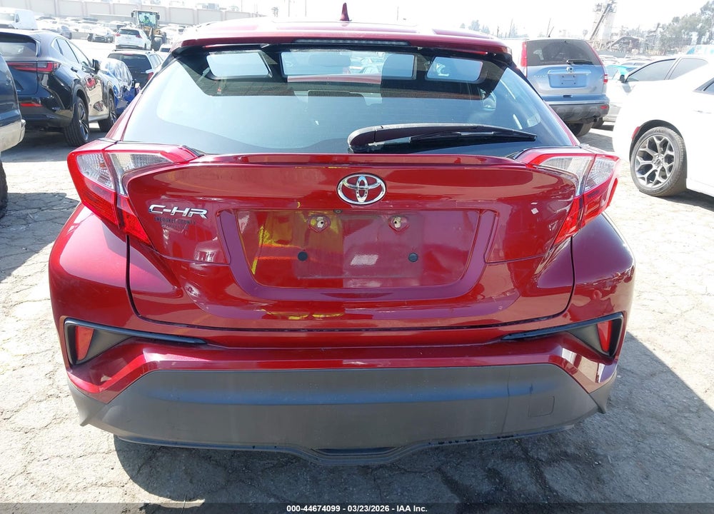 2018 TOYOTA C-HR XLE VIN: NMTKHMBX5JR056046