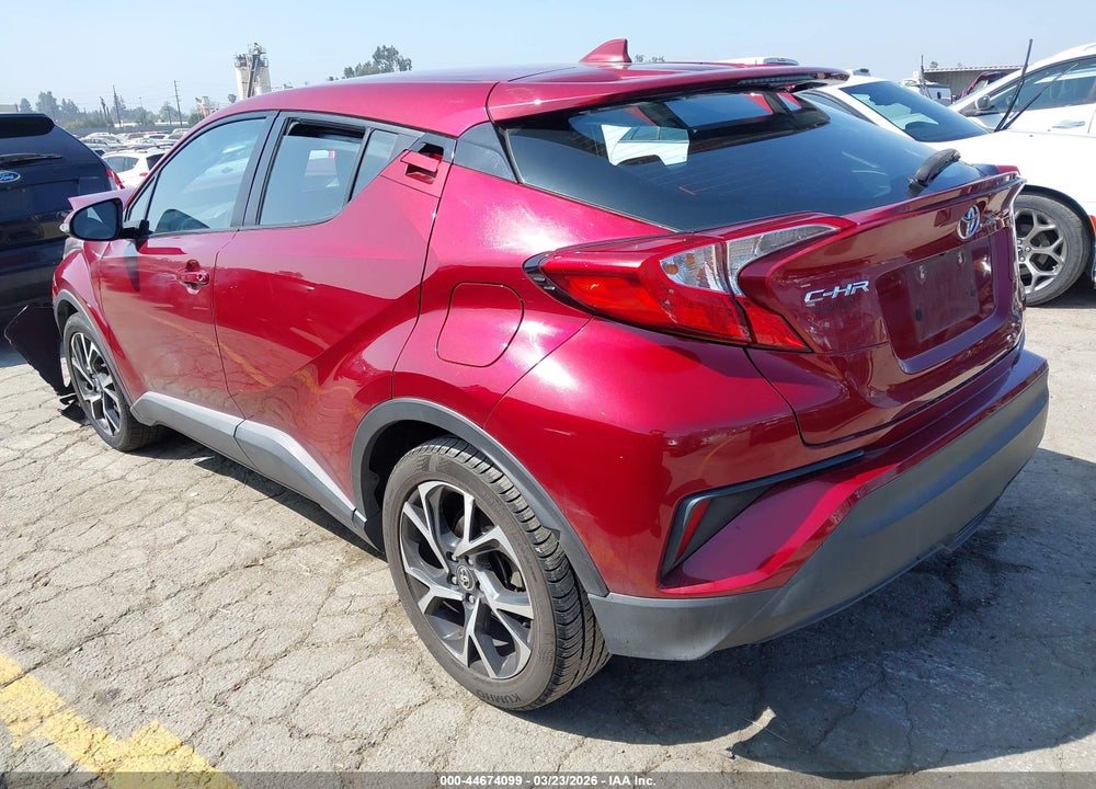 2018 TOYOTA C-HR XLE VIN: NMTKHMBX5JR056046