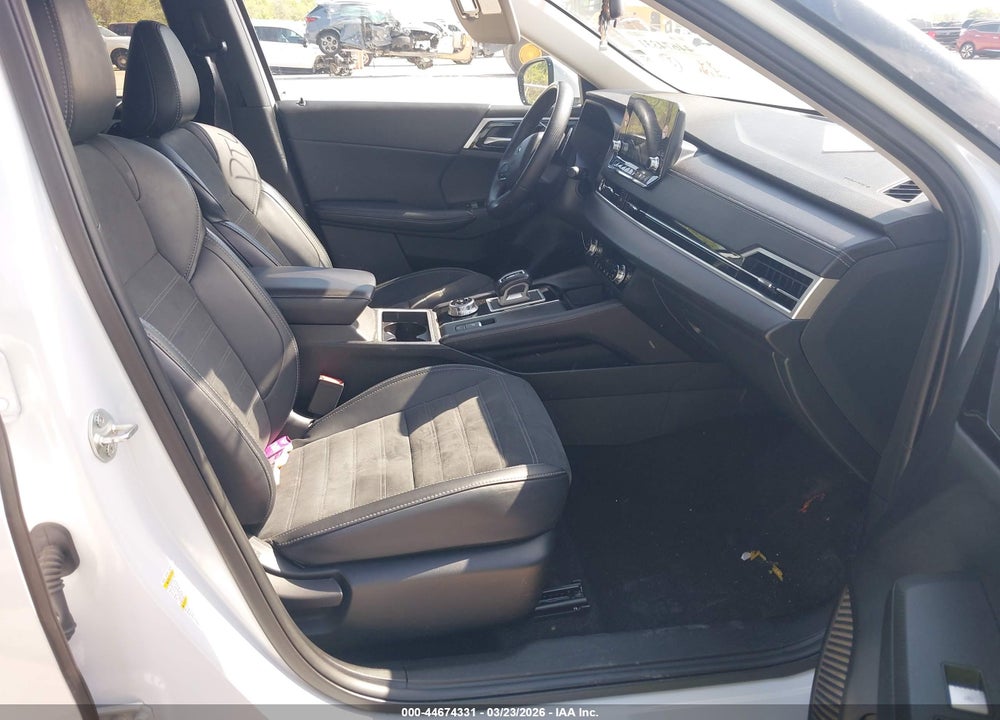 2024 MITSUBISHI OUTLANDER SE 2.5 2WD/SE BLACK EDITION S-AWC/SE BLACK EDITION W/PANO ROOF S-AWC VIN: JA4J3VA86RZ064110
