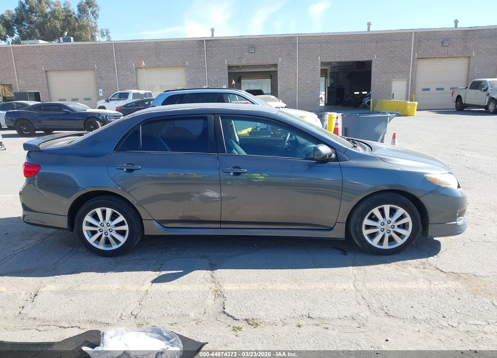 2010 TOYOTA COROLLA S VIN: 2T1BU4EE7AC410827