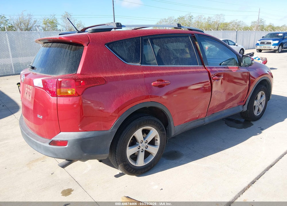 2013 TOYOTA RAV4 XLE VIN: 2T3WFREV1DW017666