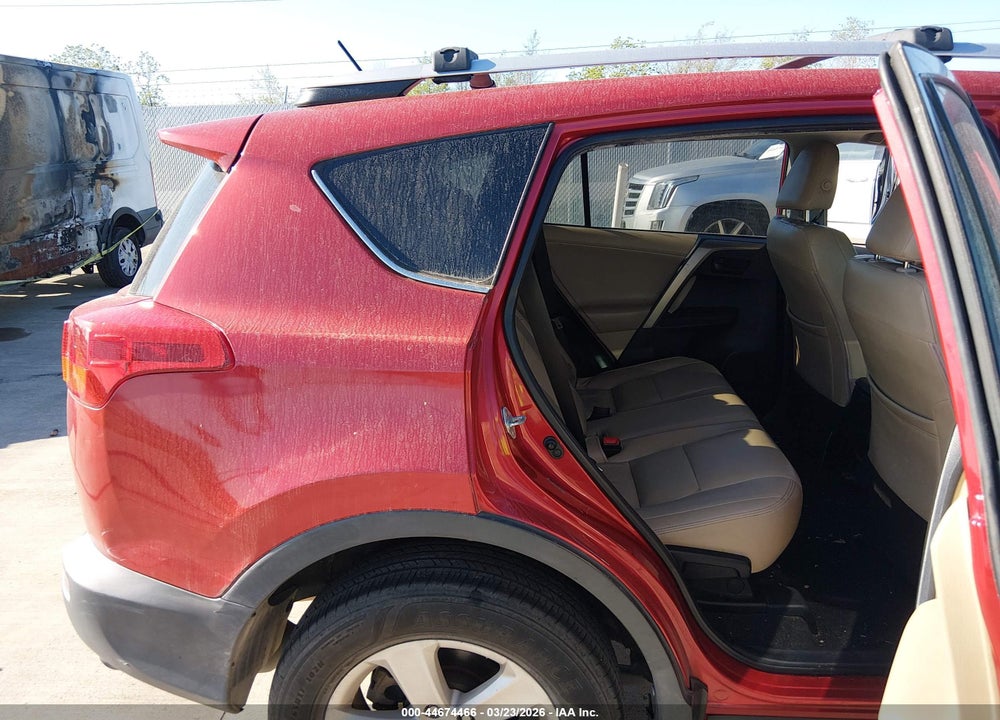 2013 TOYOTA RAV4 XLE VIN: 2T3WFREV1DW017666
