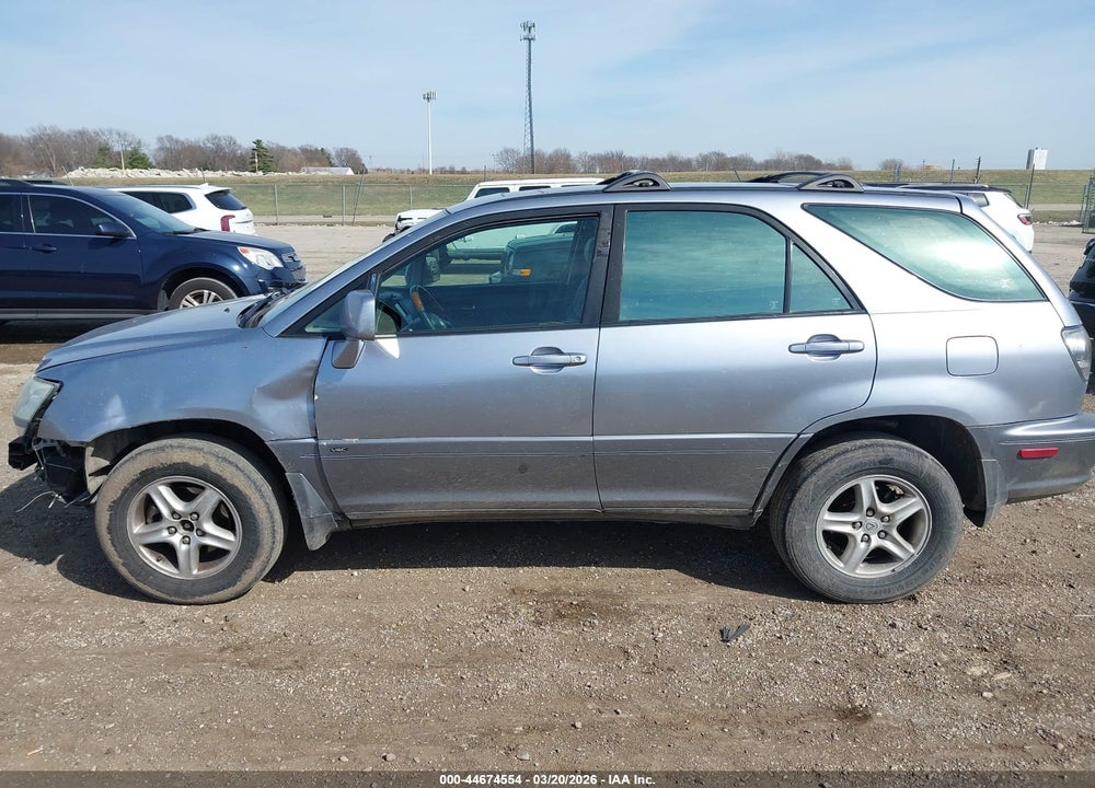 2001 LEXUS RX 300 VIN: JTJHF10U410205541