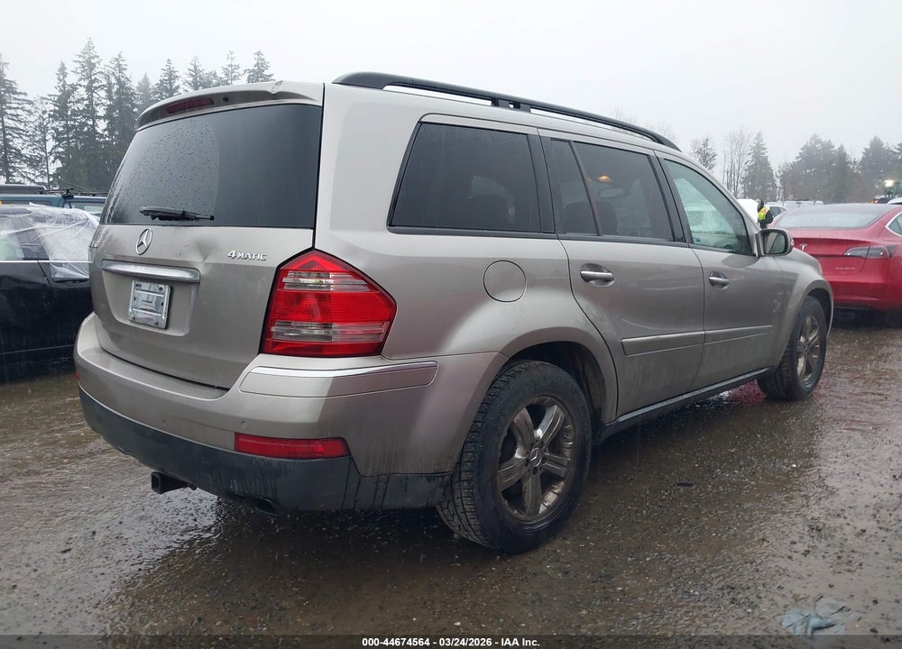 2007 MERCEDES-BENZ GL 450 4MATIC VIN: 4JGBF71E97A127212