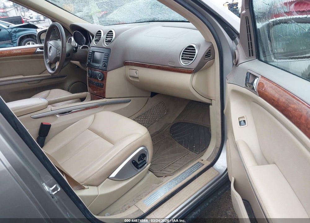 2007 MERCEDES-BENZ GL 450 4MATIC VIN: 4JGBF71E97A127212