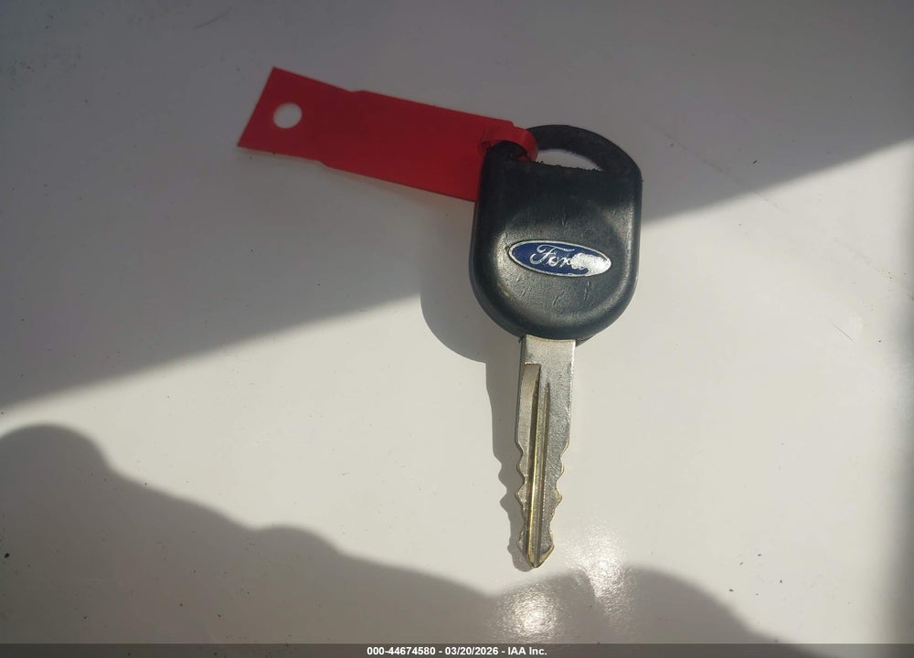 2001 FORD RANGER XL/XLT VIN: 1FTYR10C61TA43380